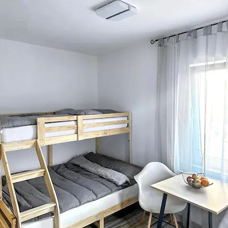 Vesna Apartman